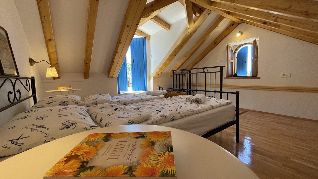 Photo of Bedroom in Seget