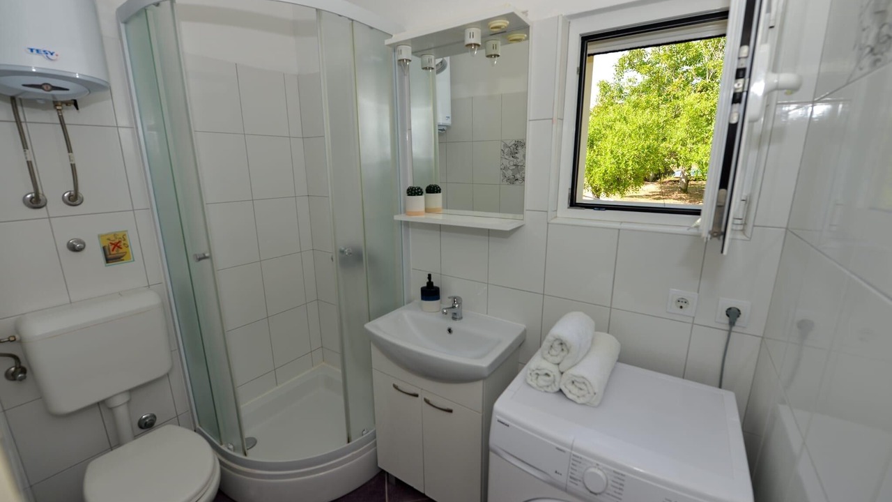 Photo of Bathroom in Banj