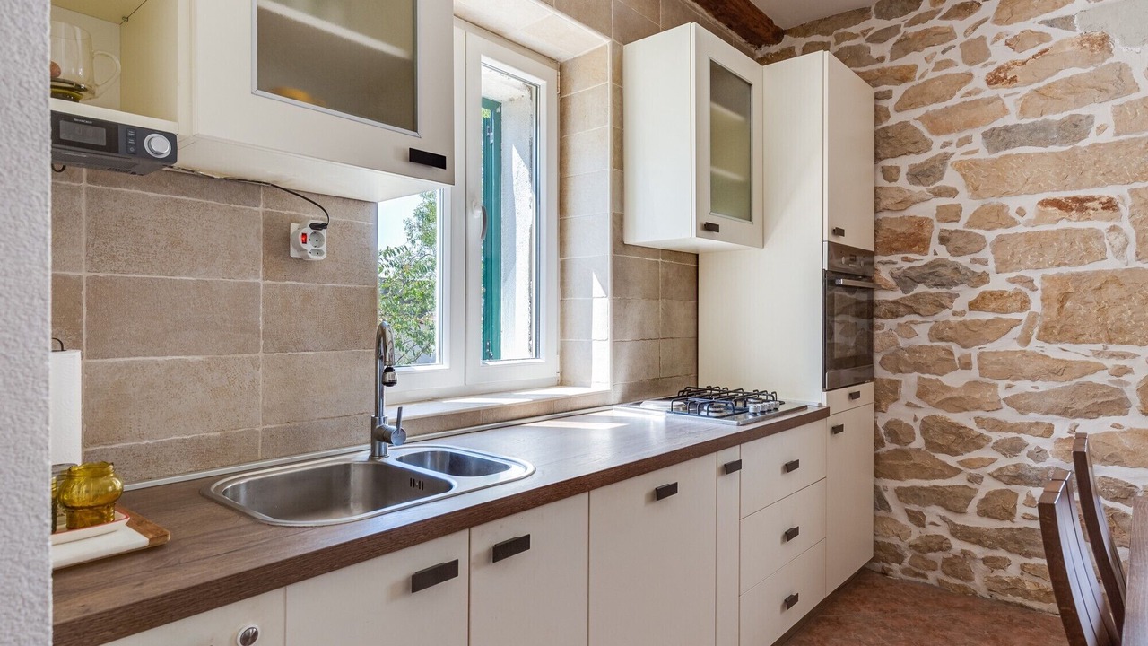 Photo of Kitchen in Skabrnja