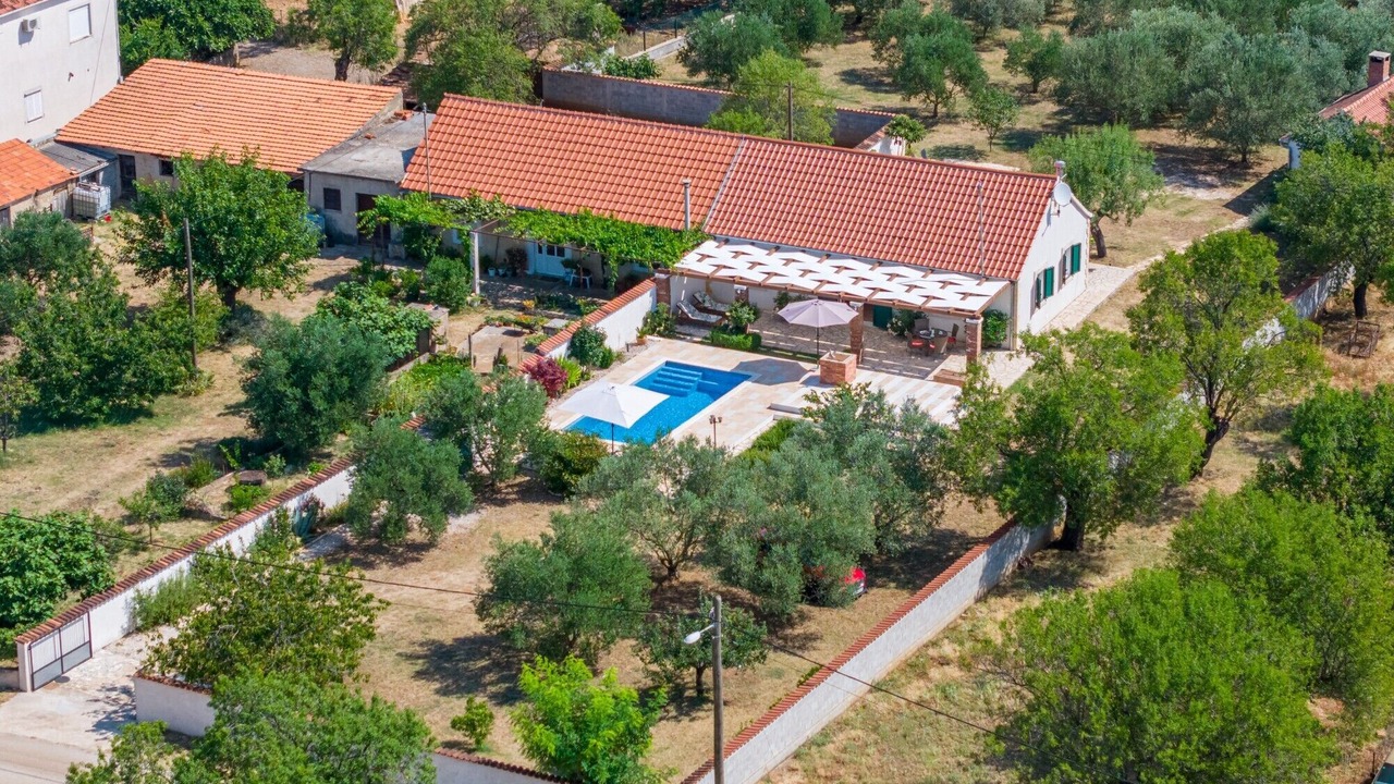 Photo of Outdoor in Skabrnja