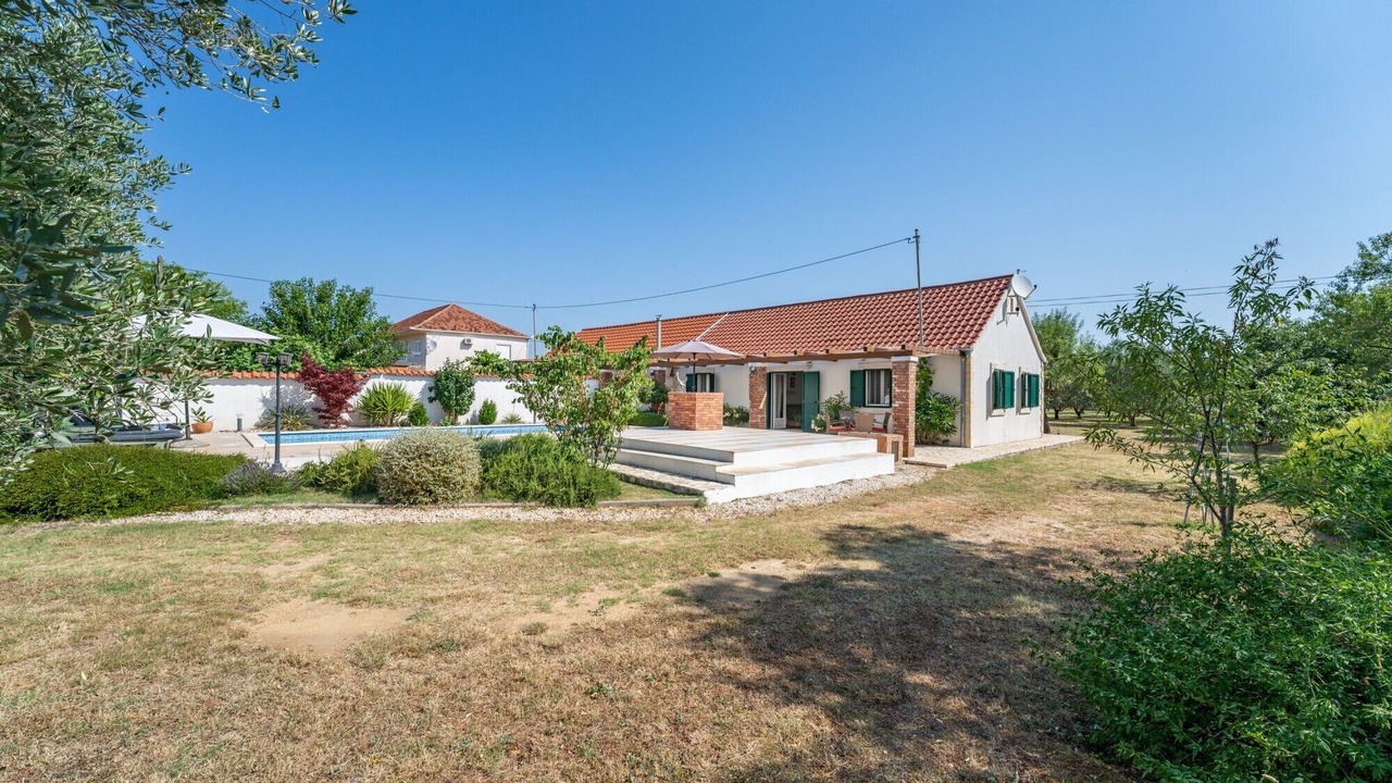 Photo of Outdoor in Skabrnja