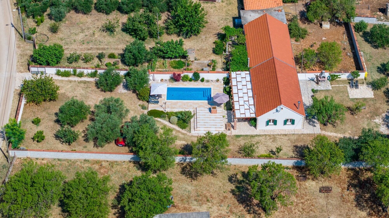 Photo of Outdoor in Skabrnja