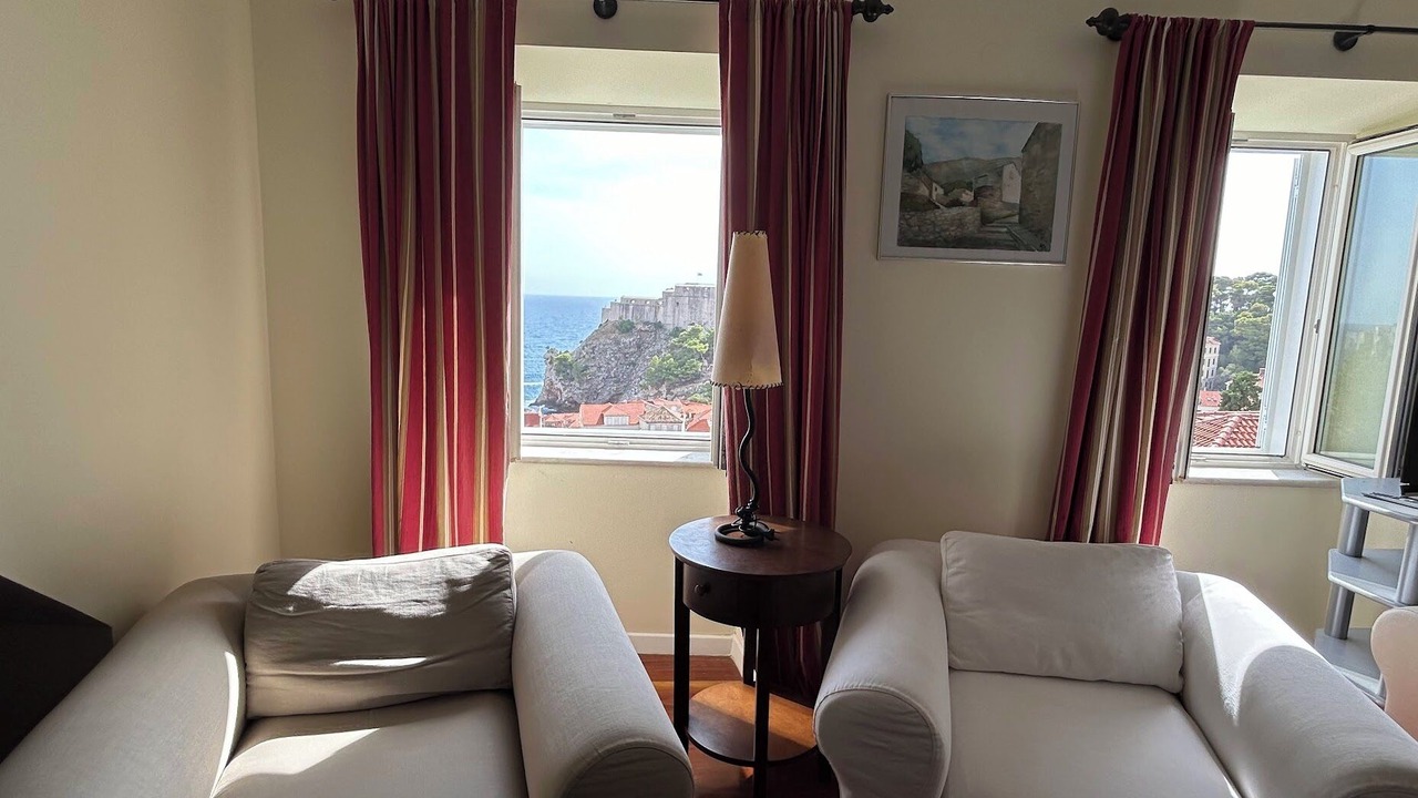 Photo of Livingroom in Pile