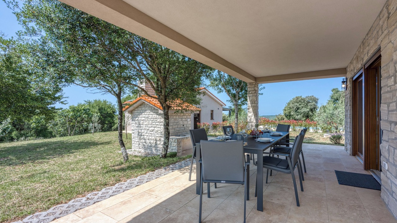 Photo of Outdoor in Marasi