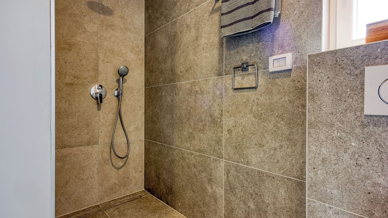 Photo of Bathroom in Marasi