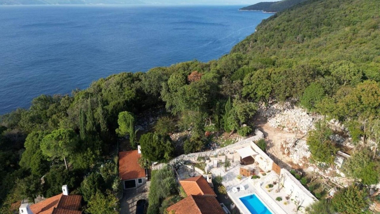 Photo of Outdoor in Porozina
