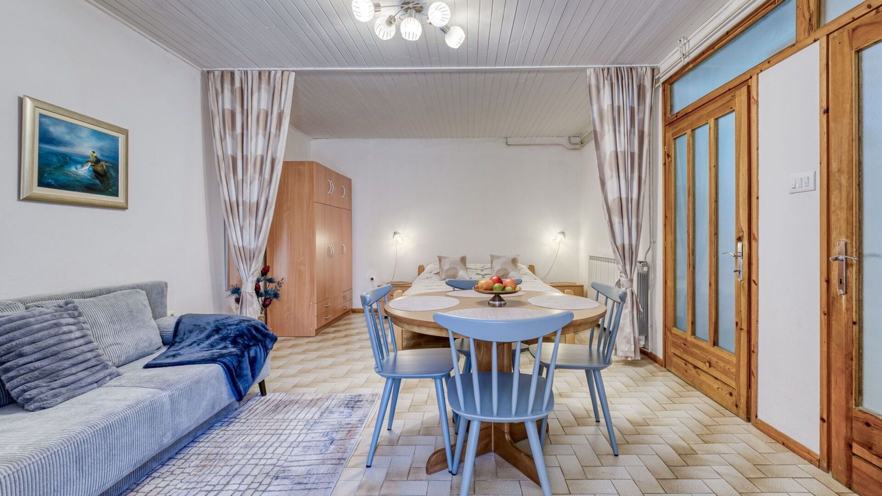 Photo of Bedroom in Ika