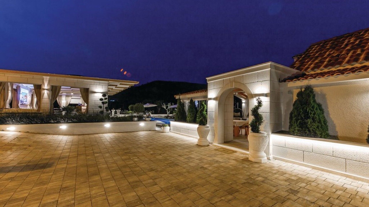Photo of Outdoor in Seget Donji