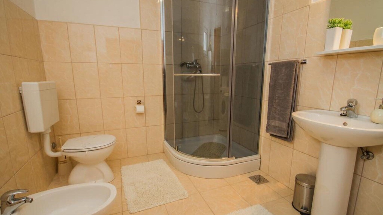 Photo of Bathroom in Seget