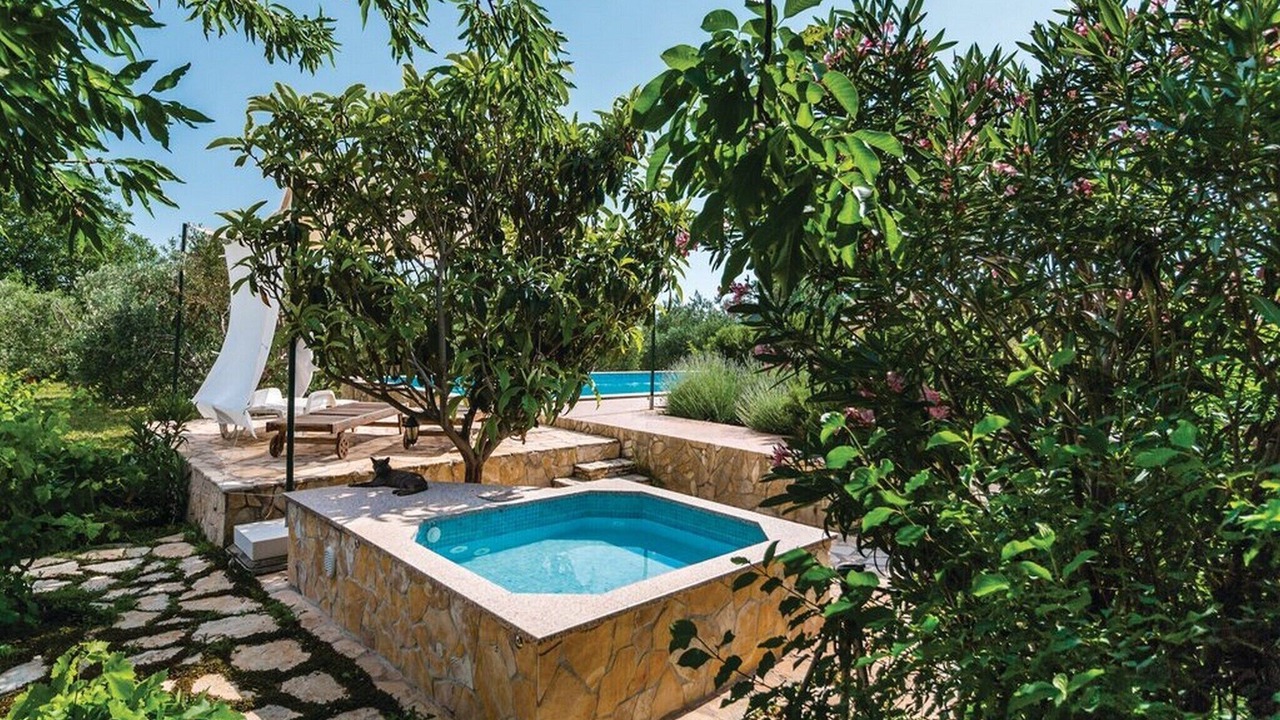 Photo of Outdoor in Rudine