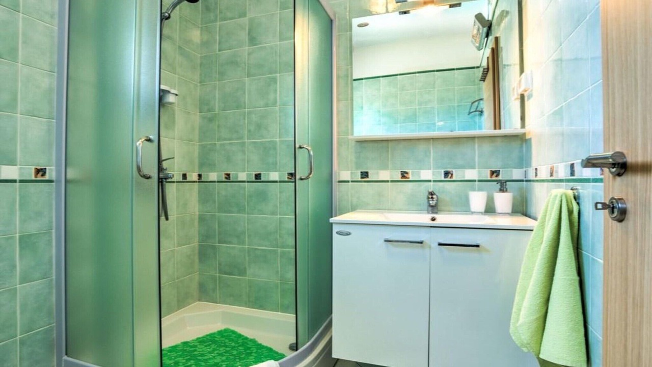 Photo of Bathroom in Brsec