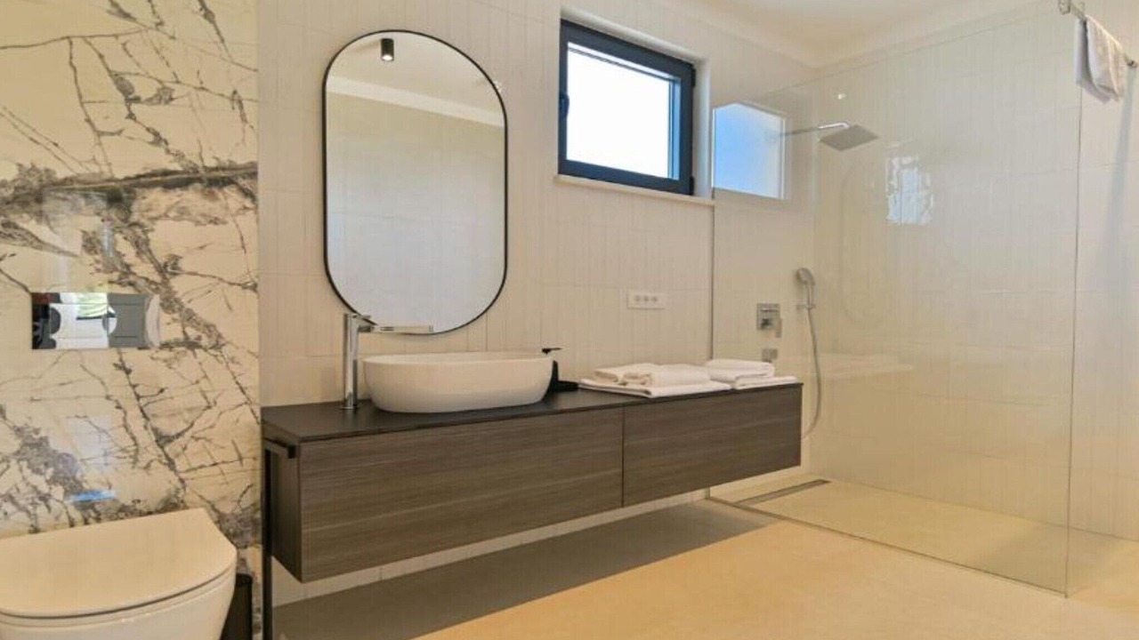 Photo of Bathroom in Okrug Gornji