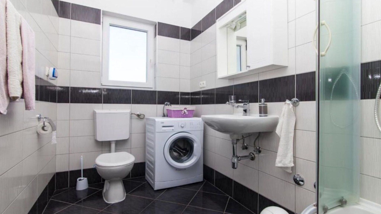 Photo of Bathroom in Brodarica