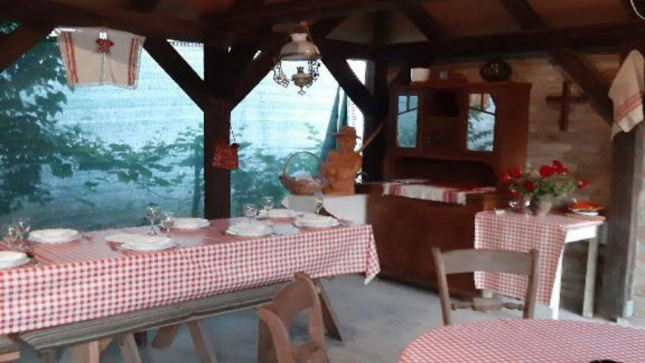 Photo of Livingroom in Draz