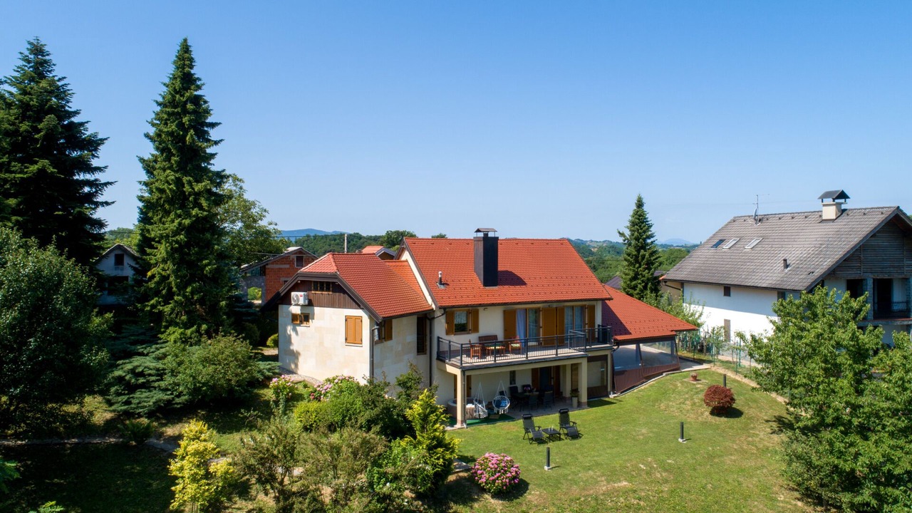 Photo of Outdoor in Cestica