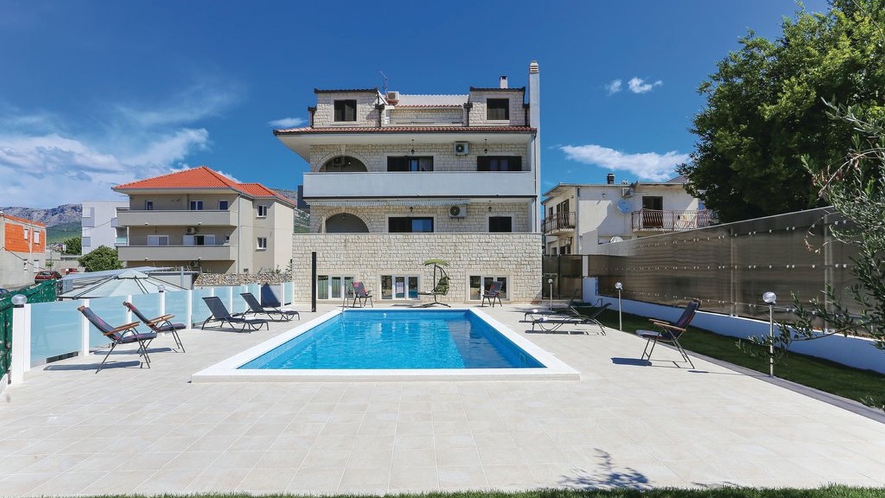Photo of Outdoor in Solin