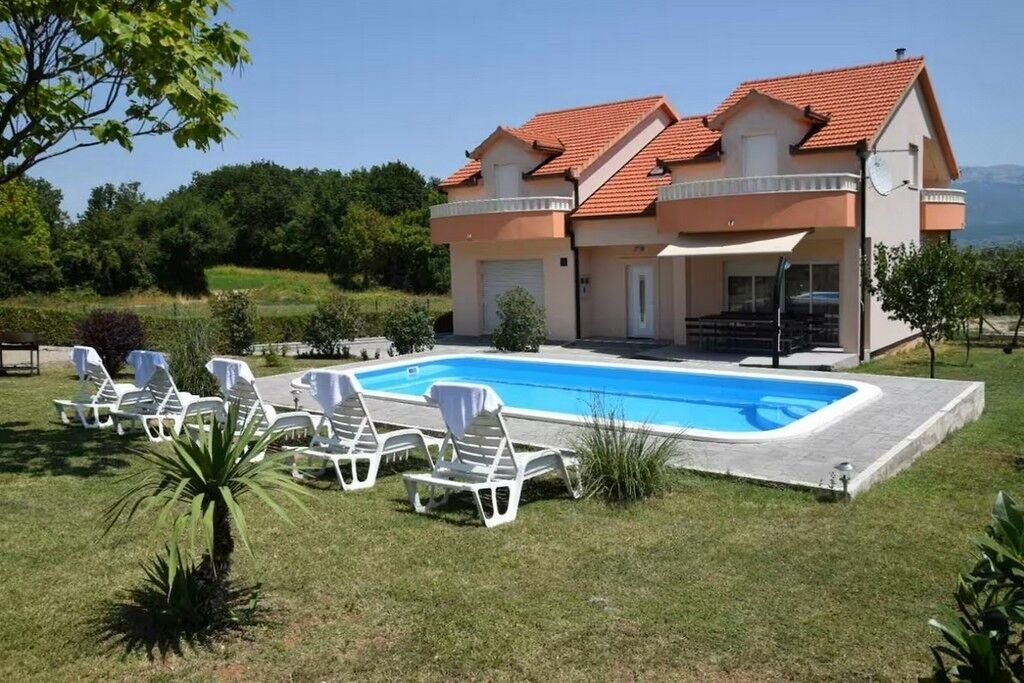 Photo of Outdoor in Sinj