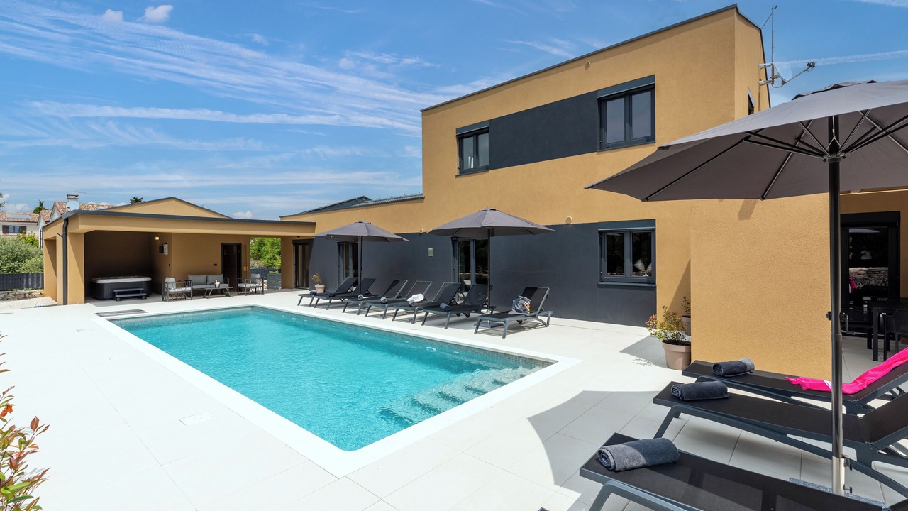 Photo of Outdoor in Jursici