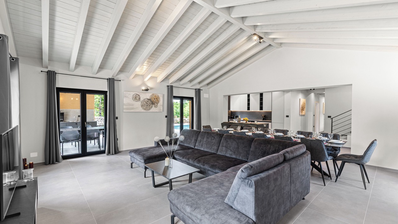 Photo of Livingroom in Jursici