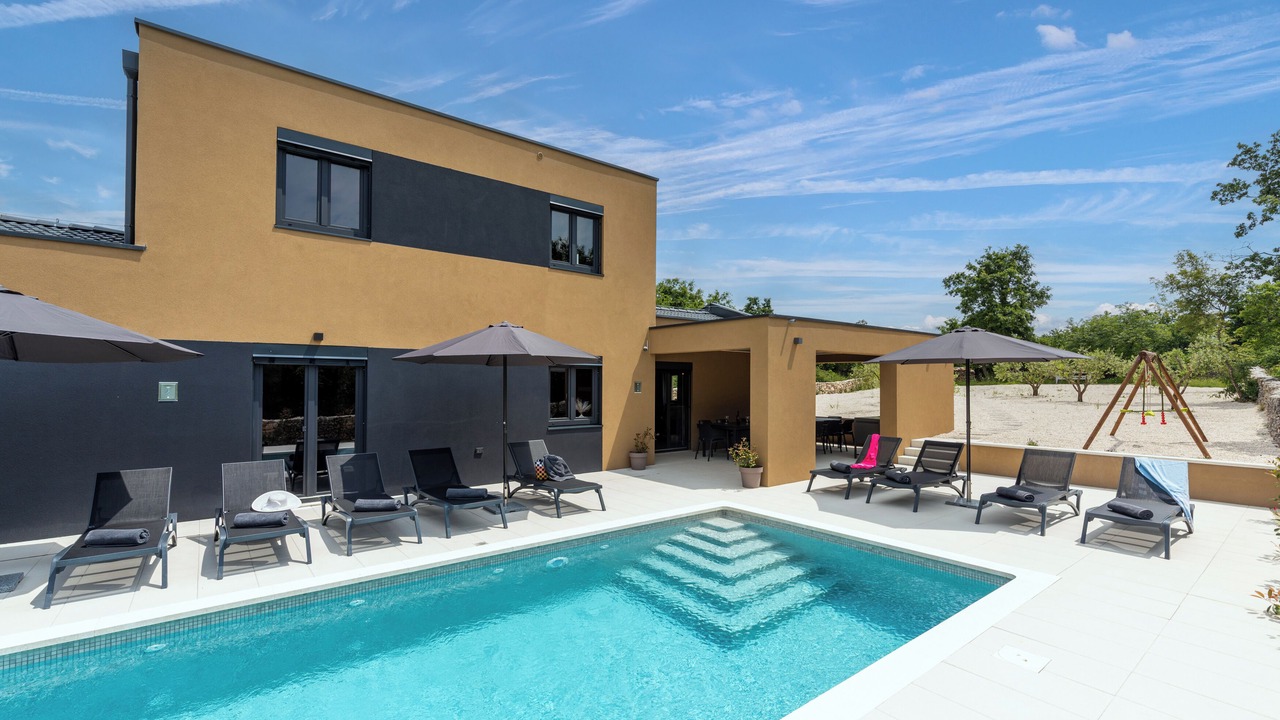 Photo of Outdoor in Jursici