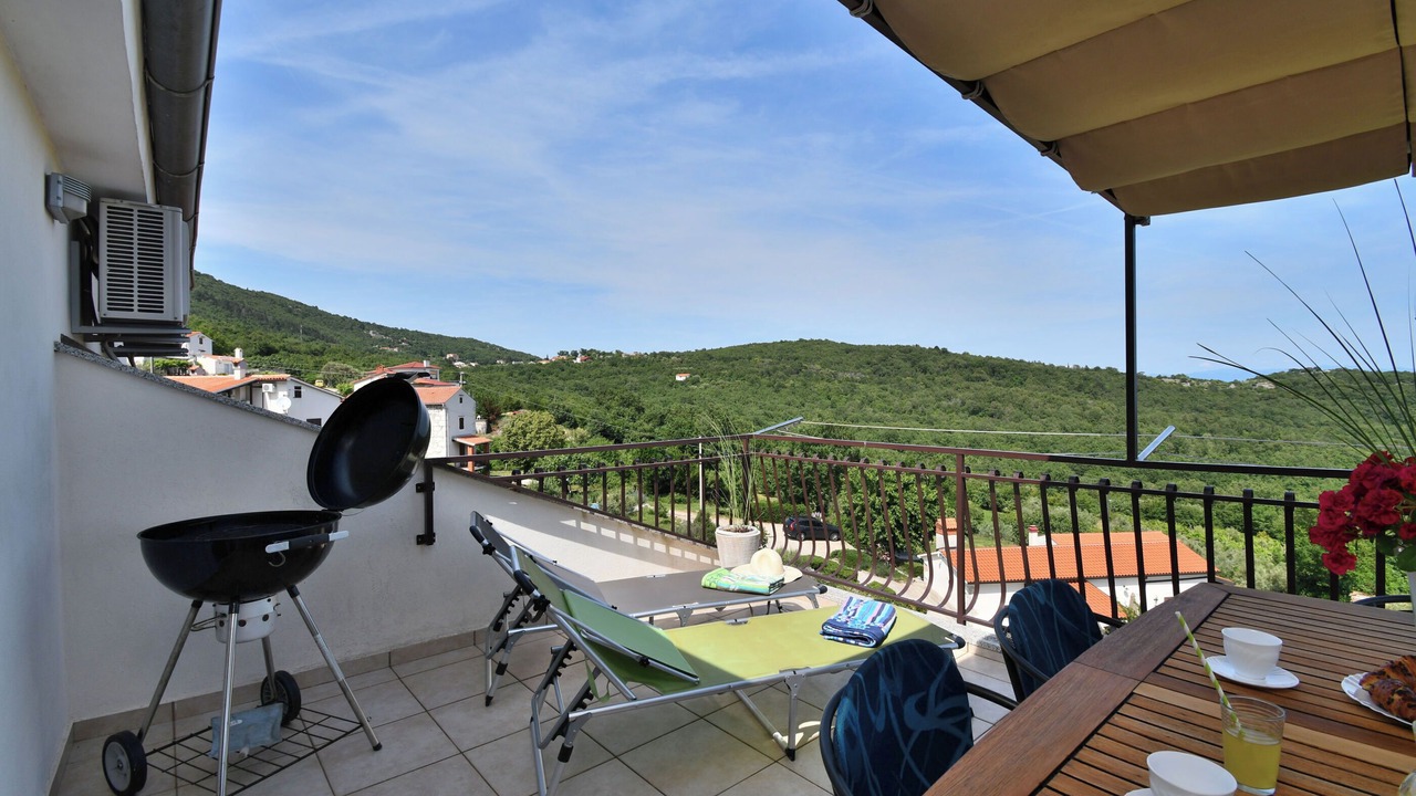 Photo of Outdoor in Martina