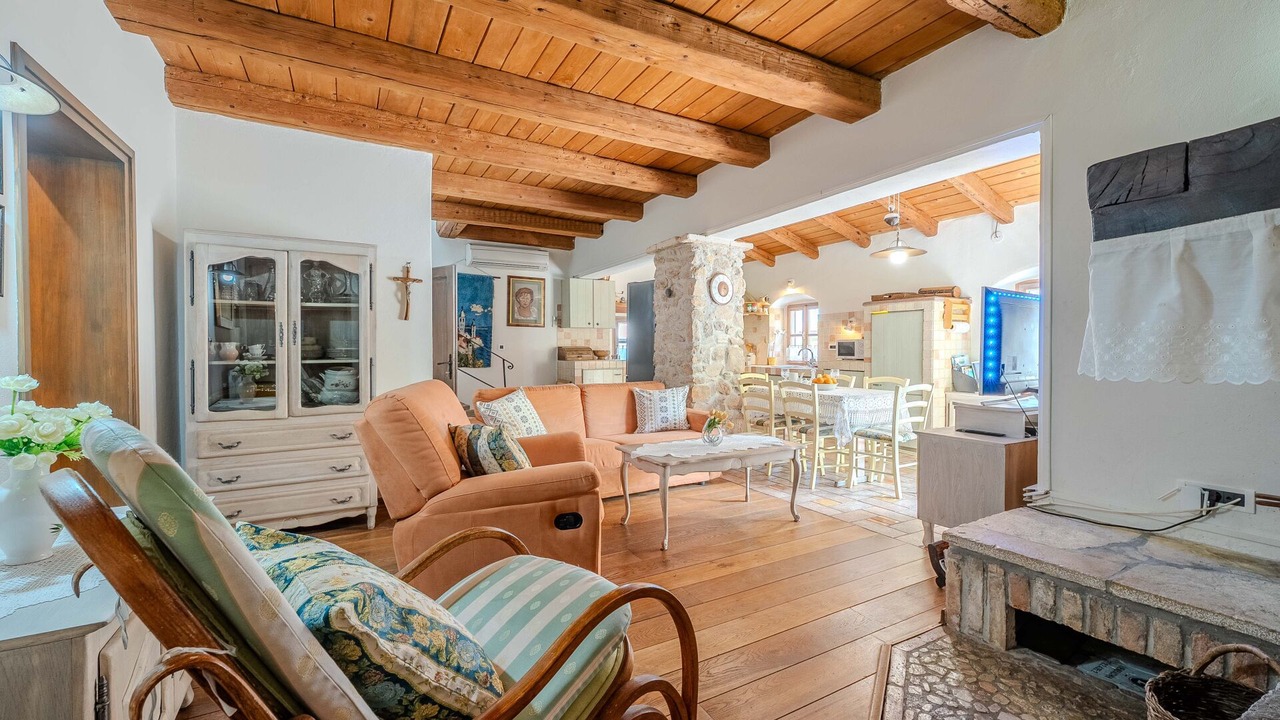 Photo of Livingroom in Sucici