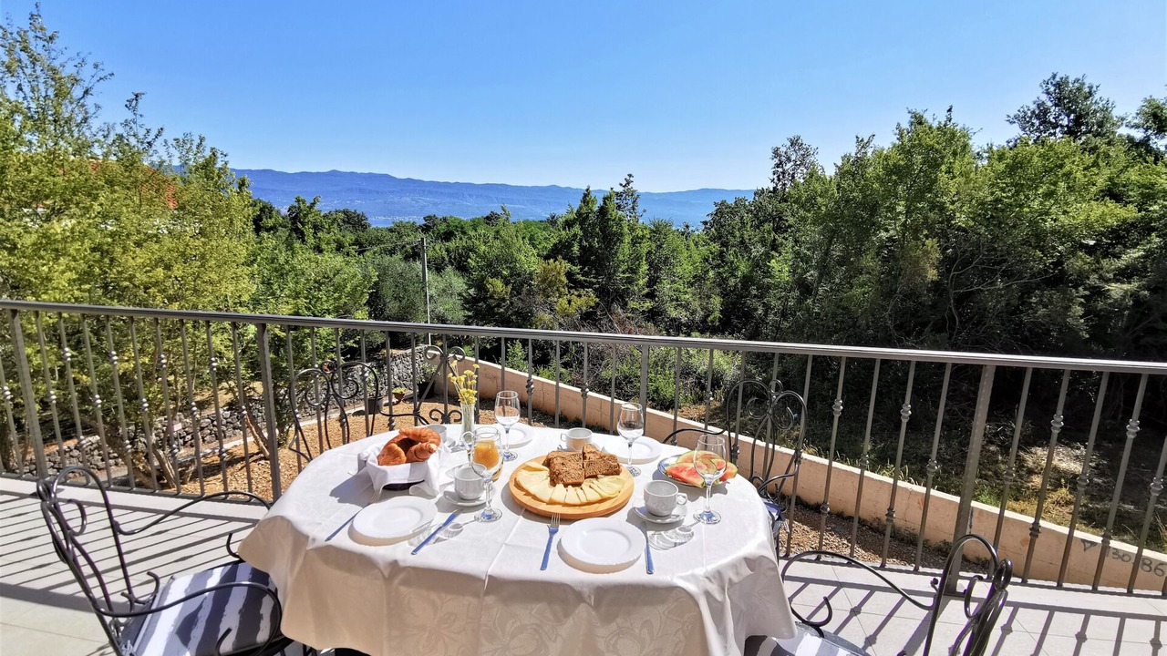 Photo of Outdoor in Risika