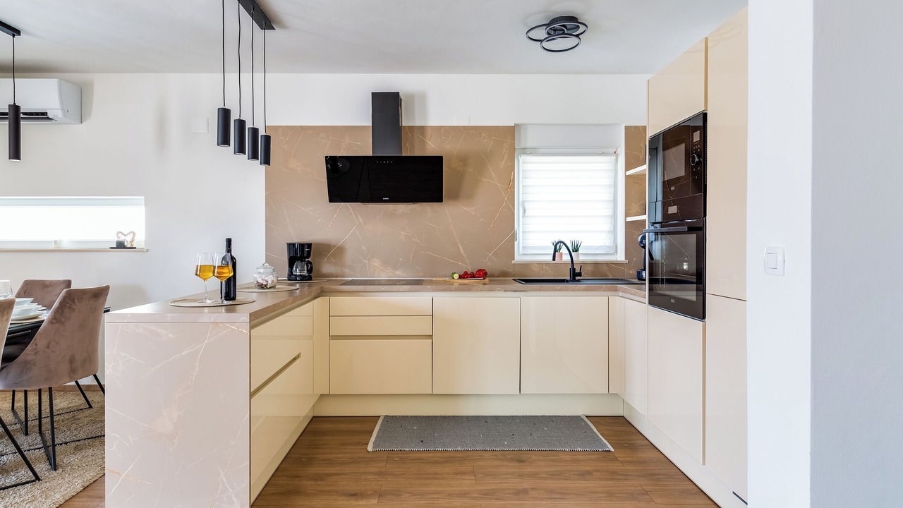 Photo of Kitchen in Kakma