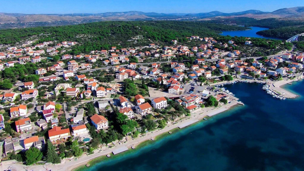 Photo of Others in Brodarica