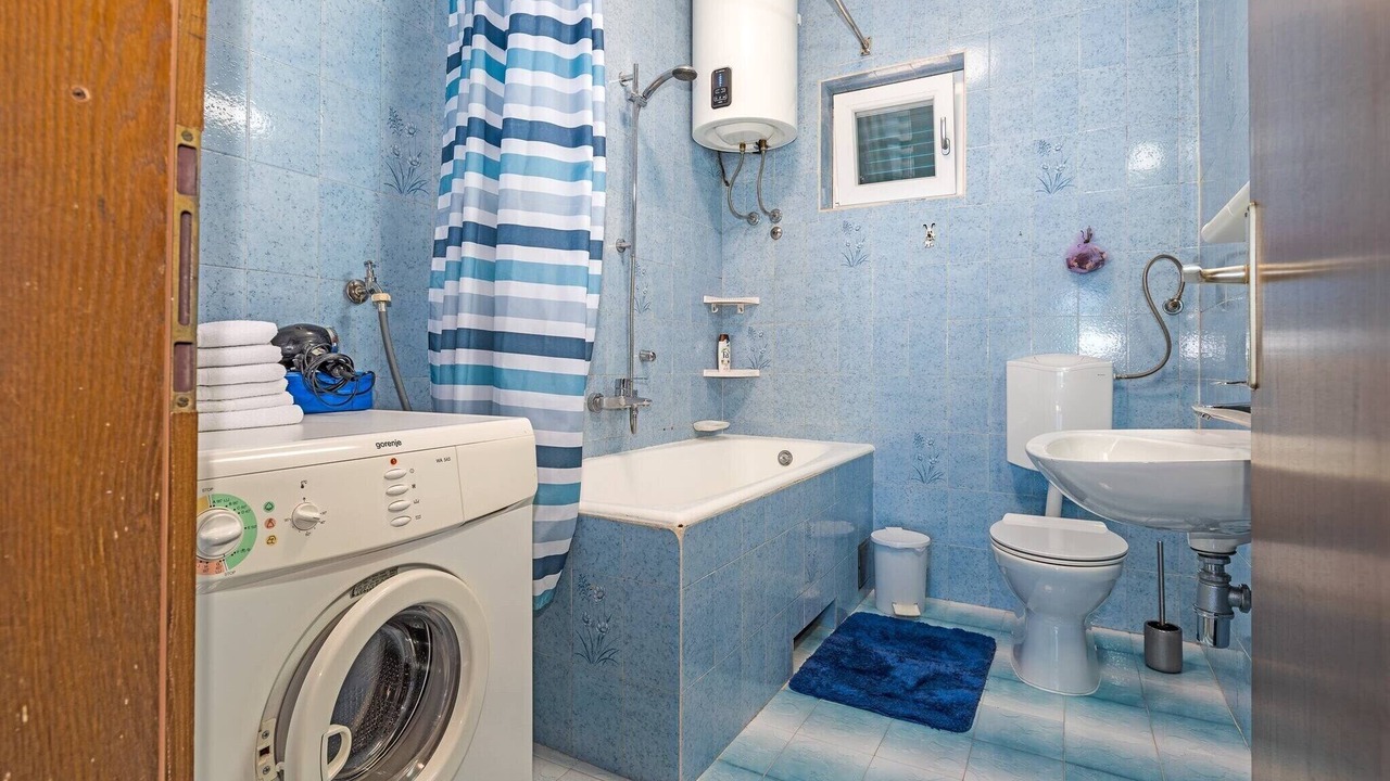 Photo of Bathroom in Unesic