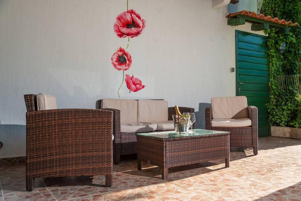 Photo of Patio Balcony in Slime