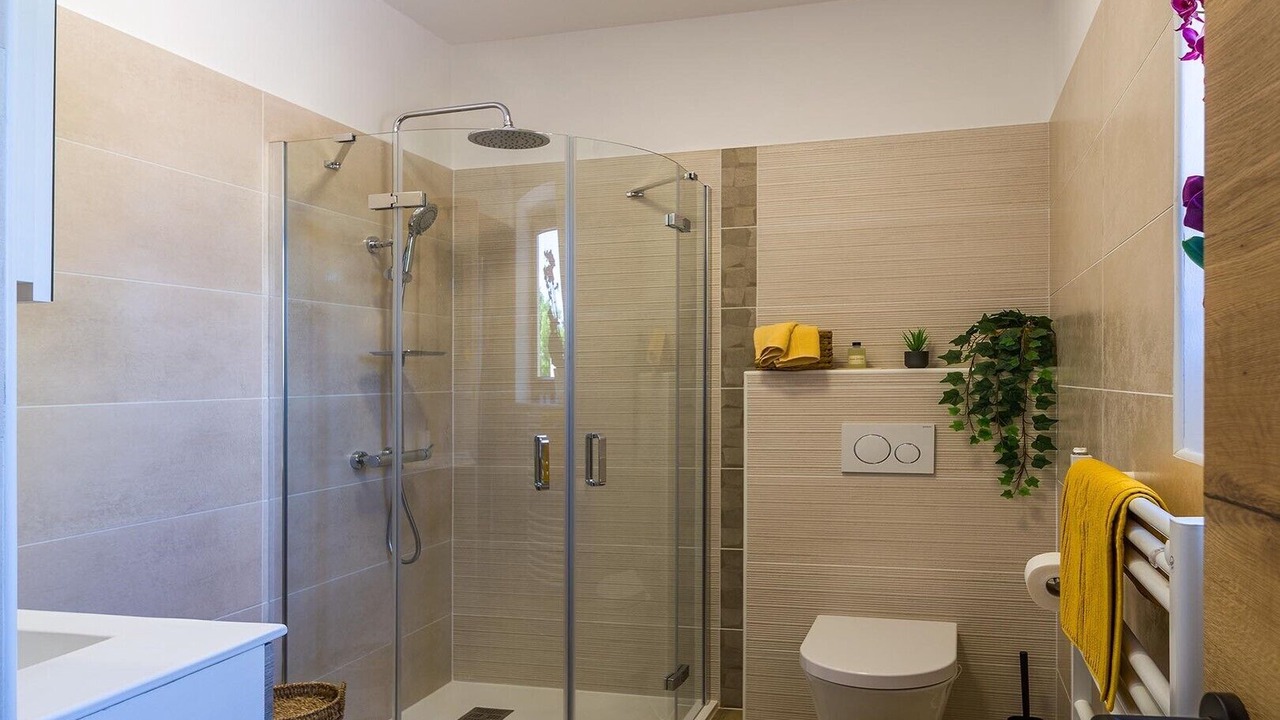 Photo of Bathroom in Sajini