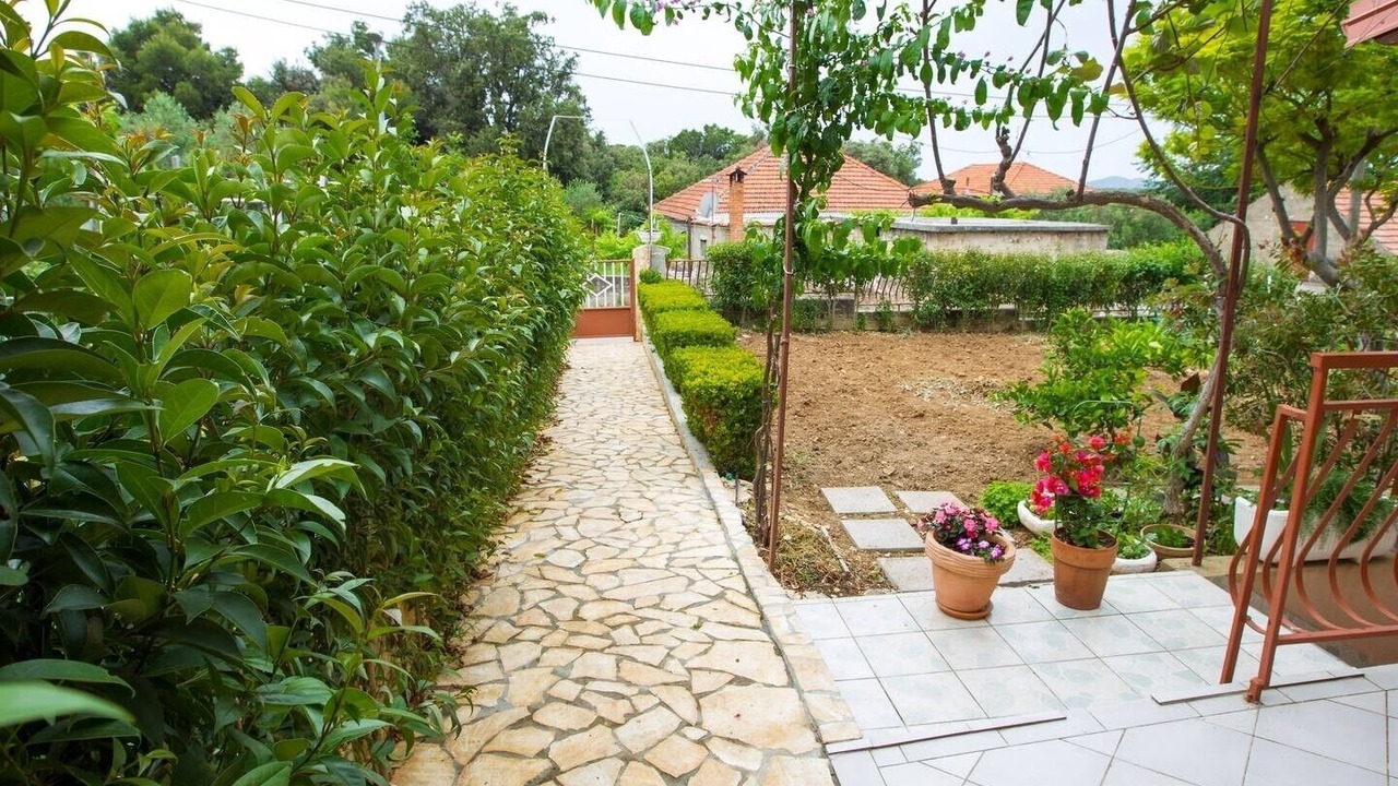 Photo of Outdoor in Pakostane