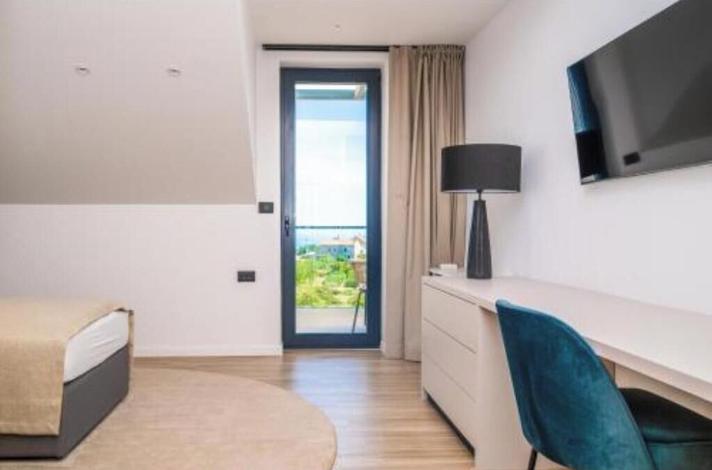 Photo of Bedroom in Komiza