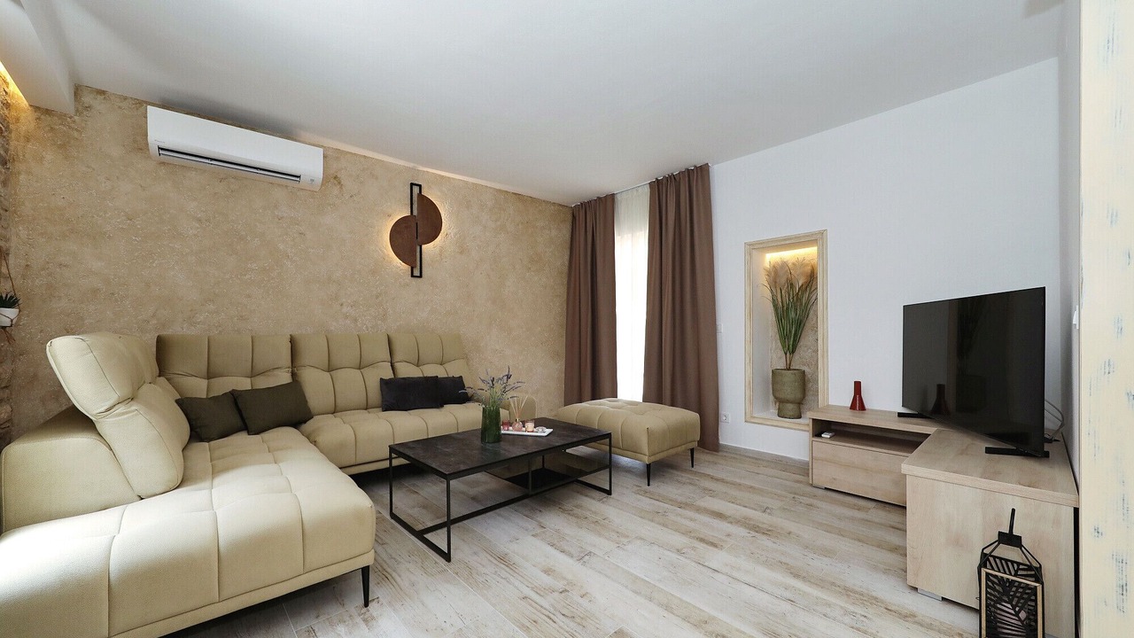 Photo of Livingroom in Sukosan