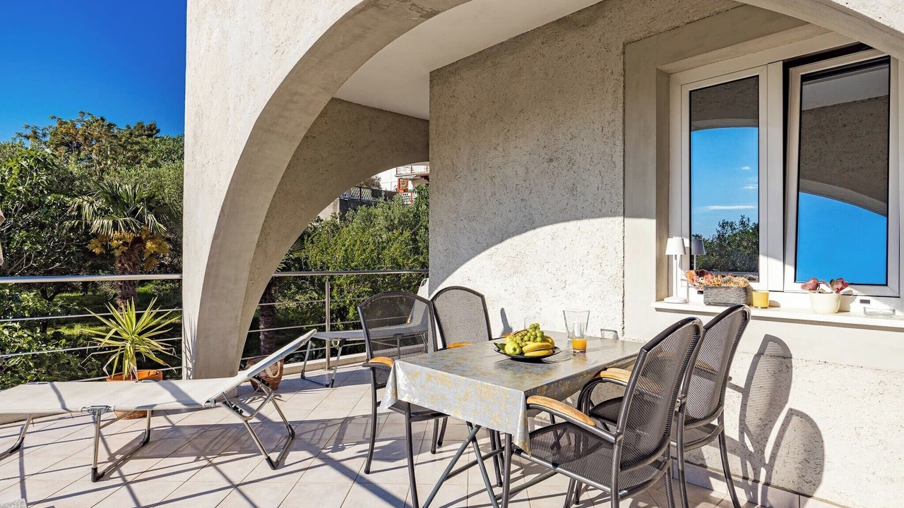 Photo of Patio Balcony in Banjol