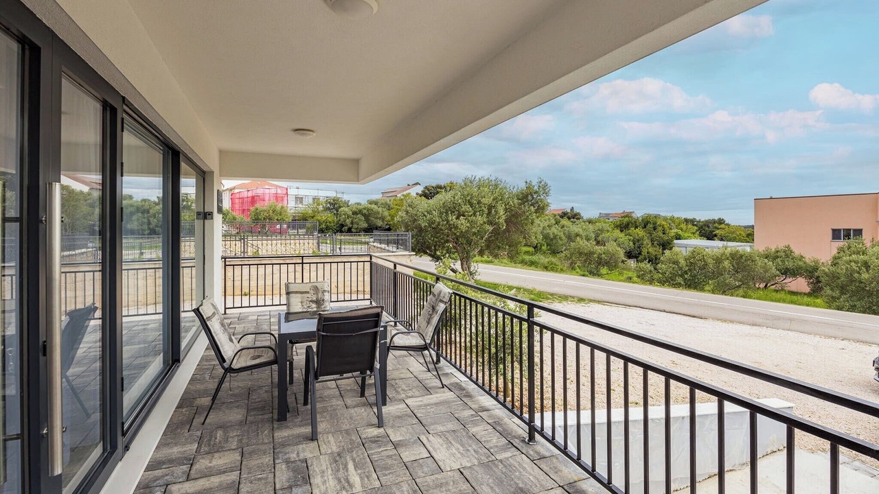 Photo of Patio Balcony in Banjol