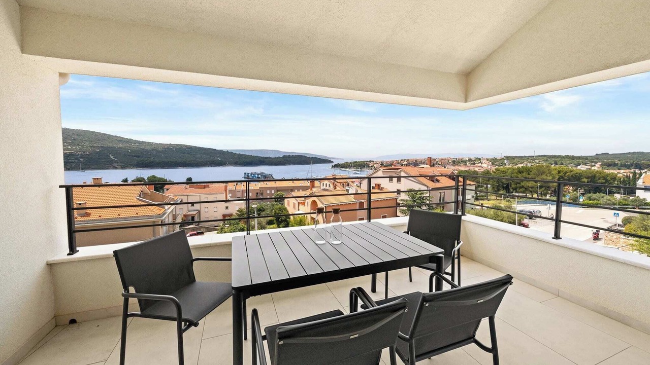 Photo of Patio Balcony in Cres