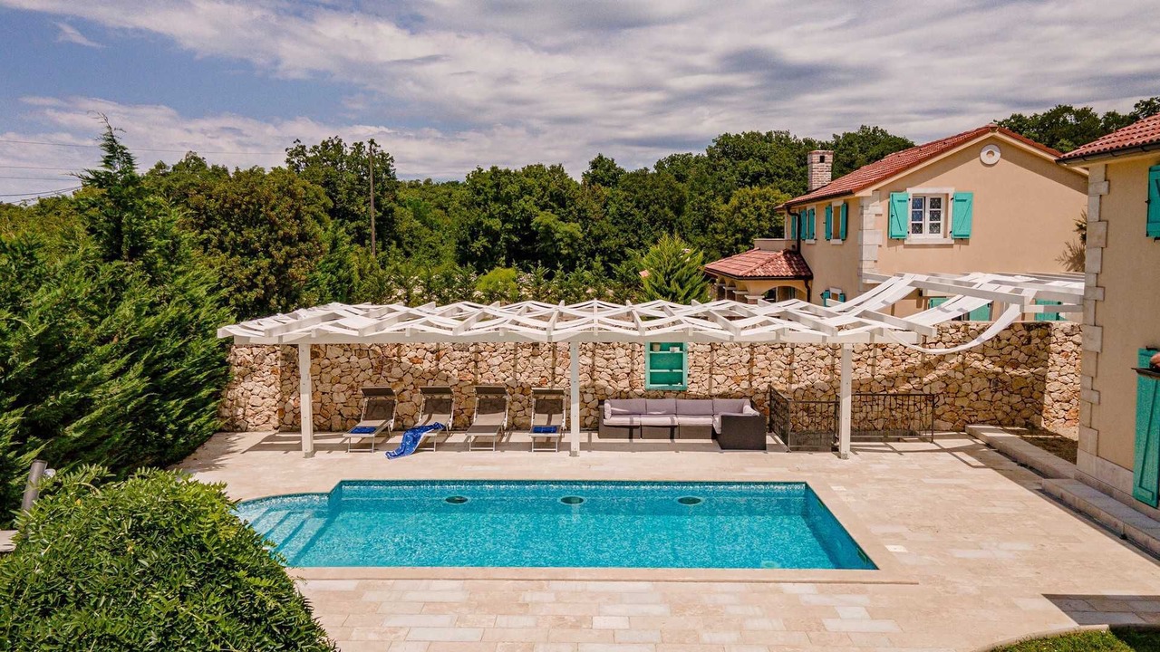 Photo of Outdoor in Kras