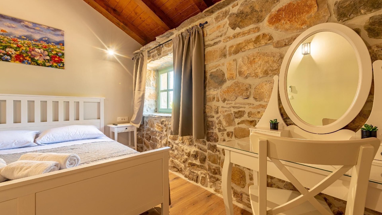 Photo of Bedroom in Pristeg