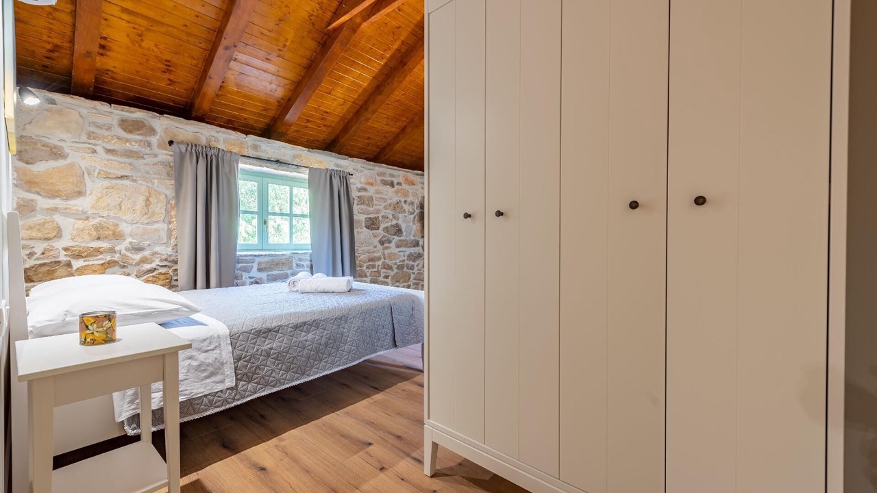 Photo of Bedroom in Pristeg