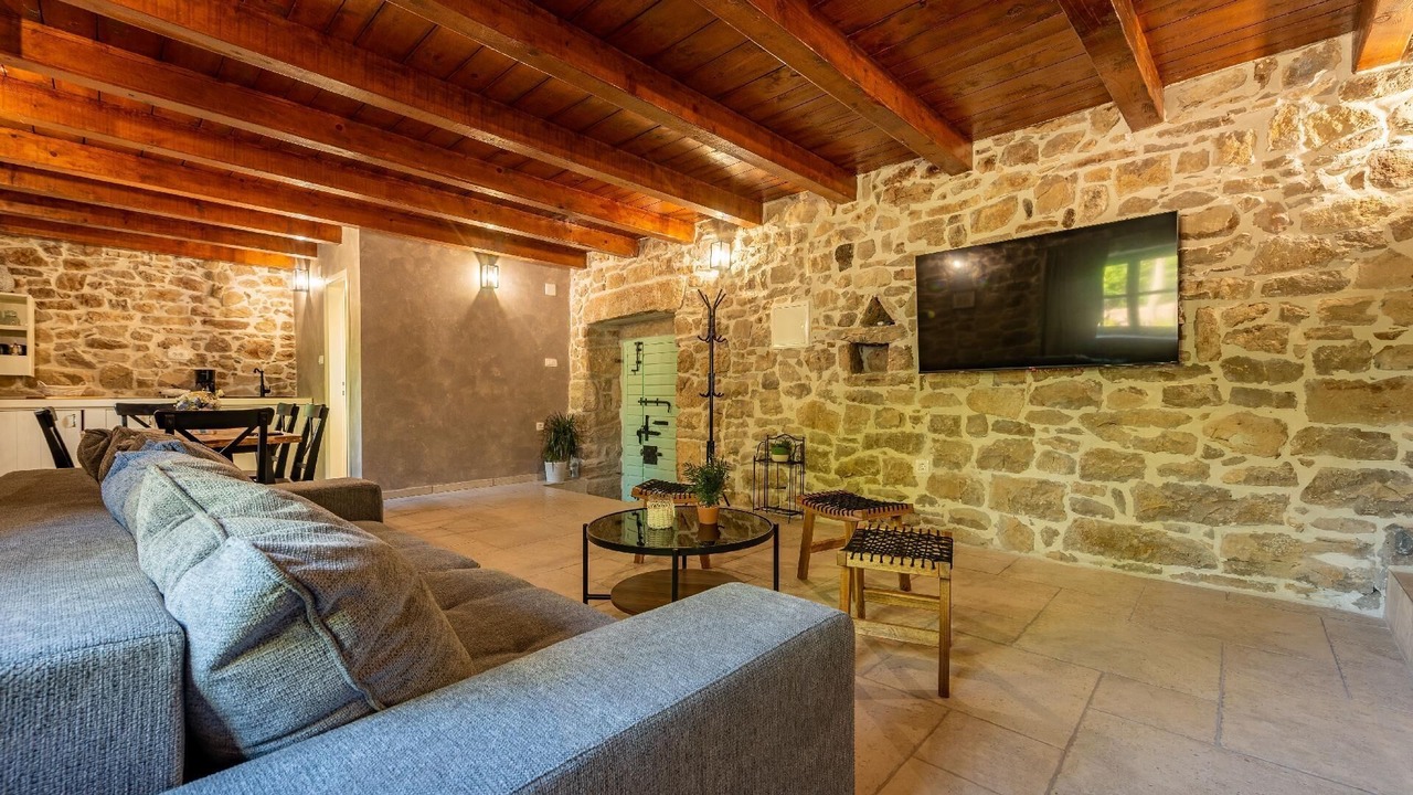 Photo of Livingroom in Pristeg