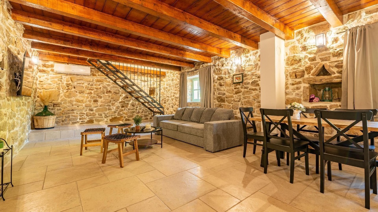 Photo of Livingroom in Pristeg
