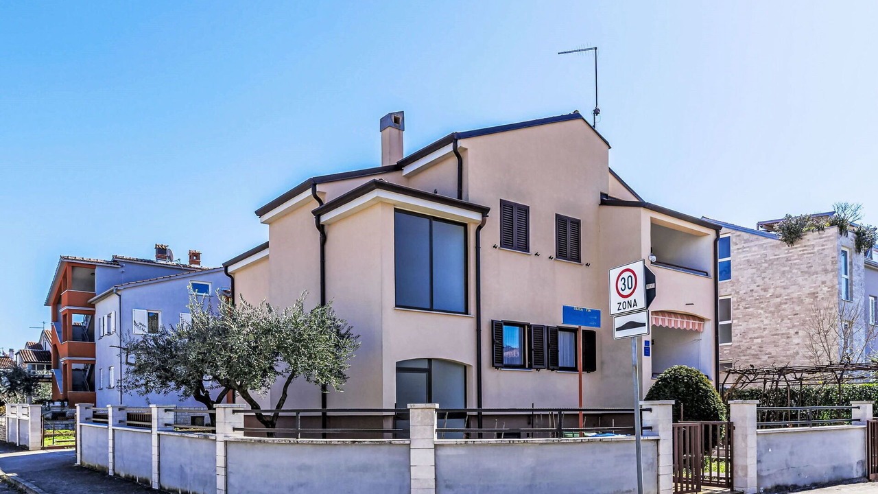 Photo of Patio Balcony in Murine