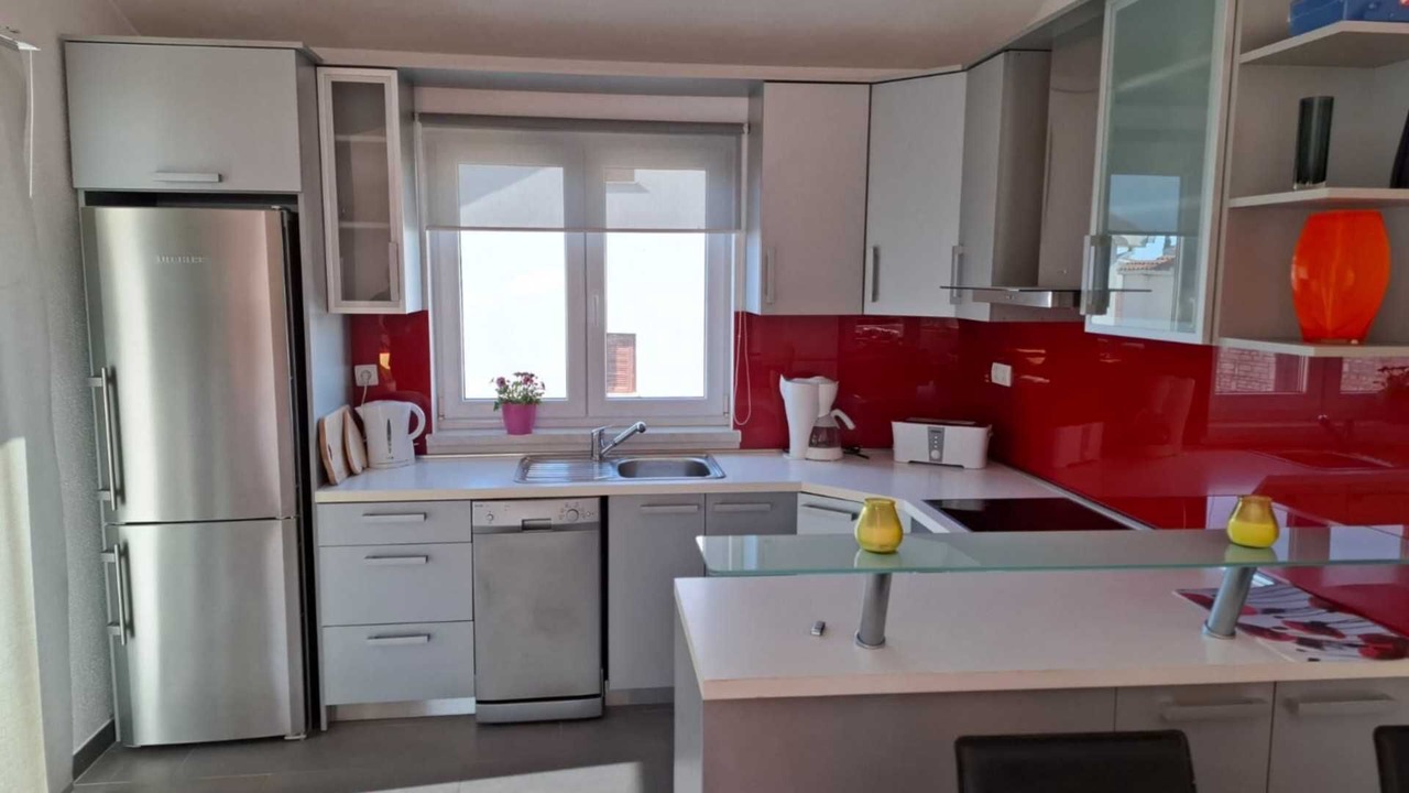 Photo of Kitchen in Okrug Donji