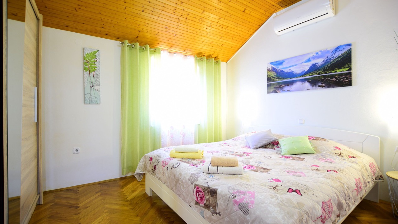 Photo of Bedroom in Golovik