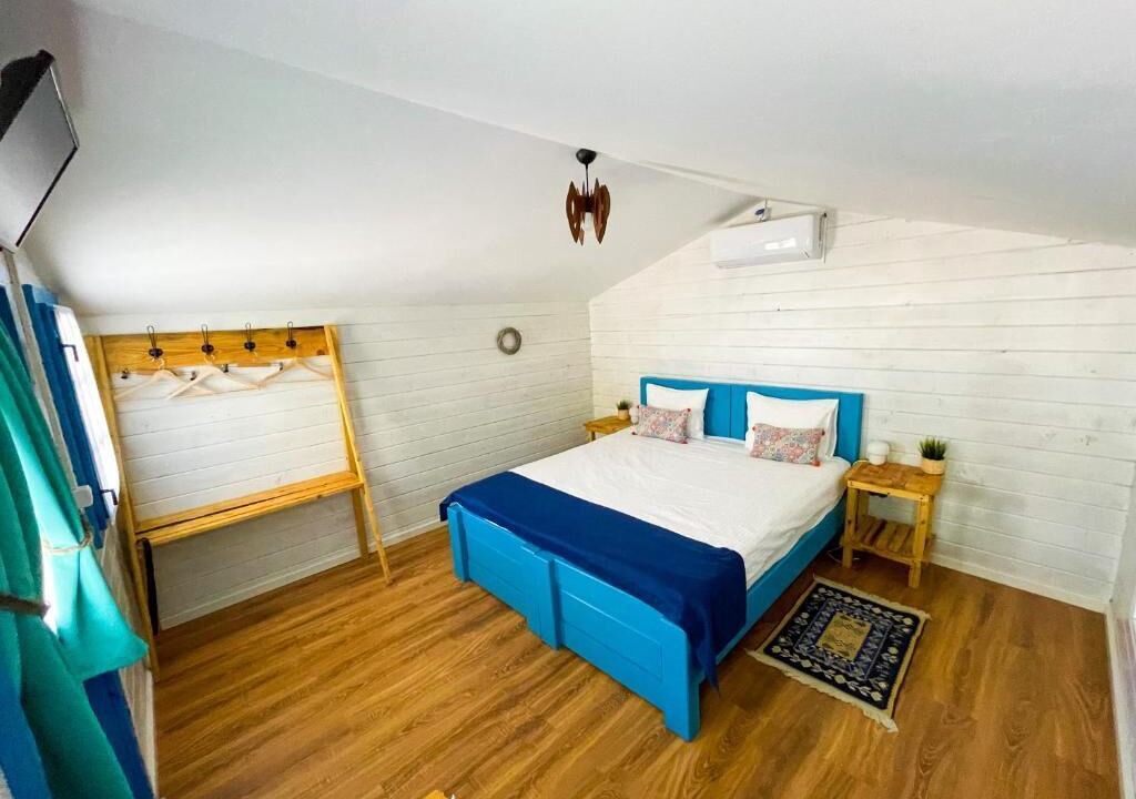 Photo of Bedroom in Plopul