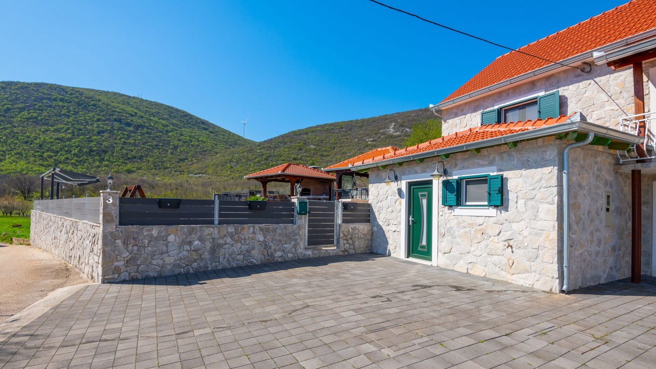 Photo of Outdoor in Sinj