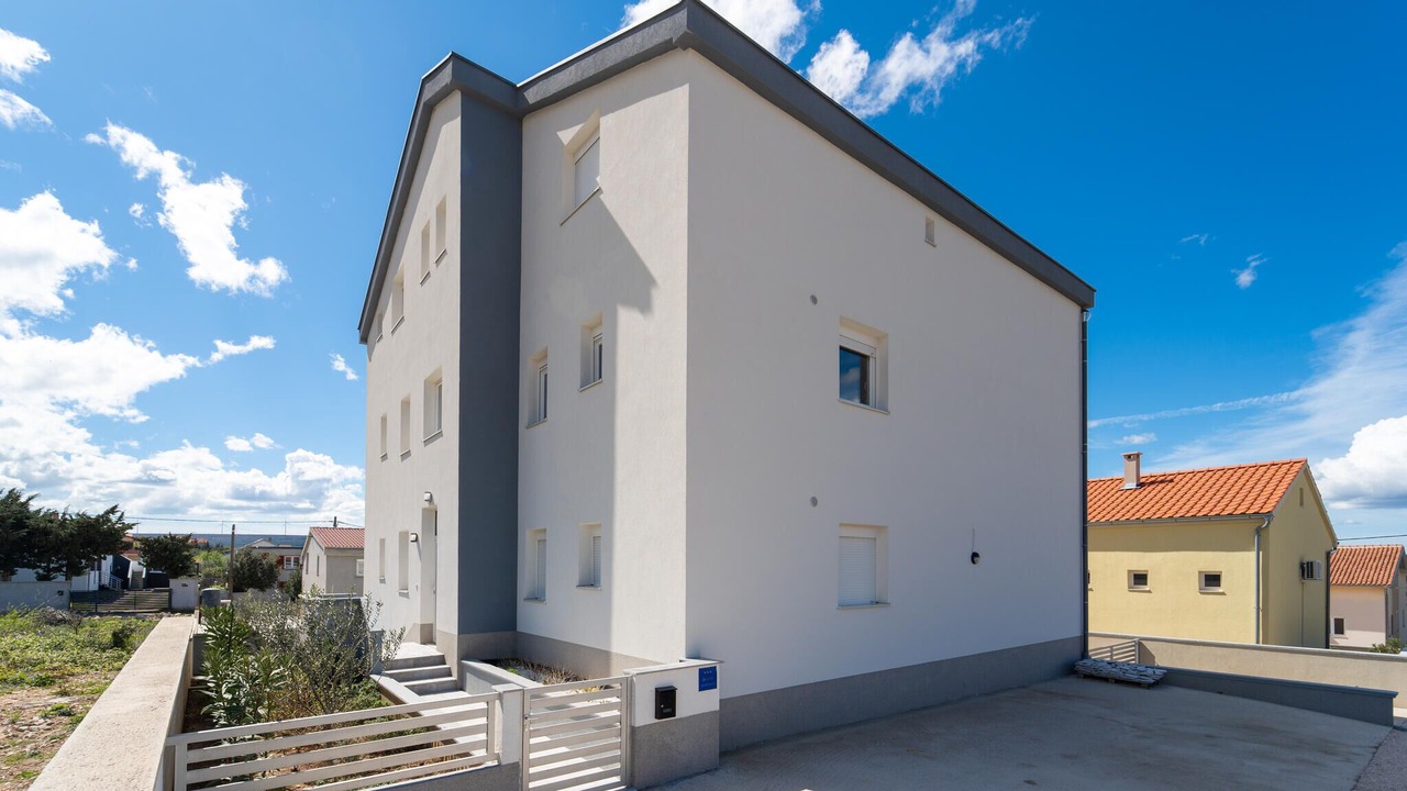 Photo of Others in Gornji Karin