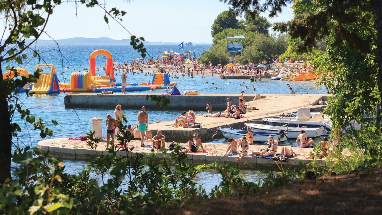 Photo of Others in Gornji Karin